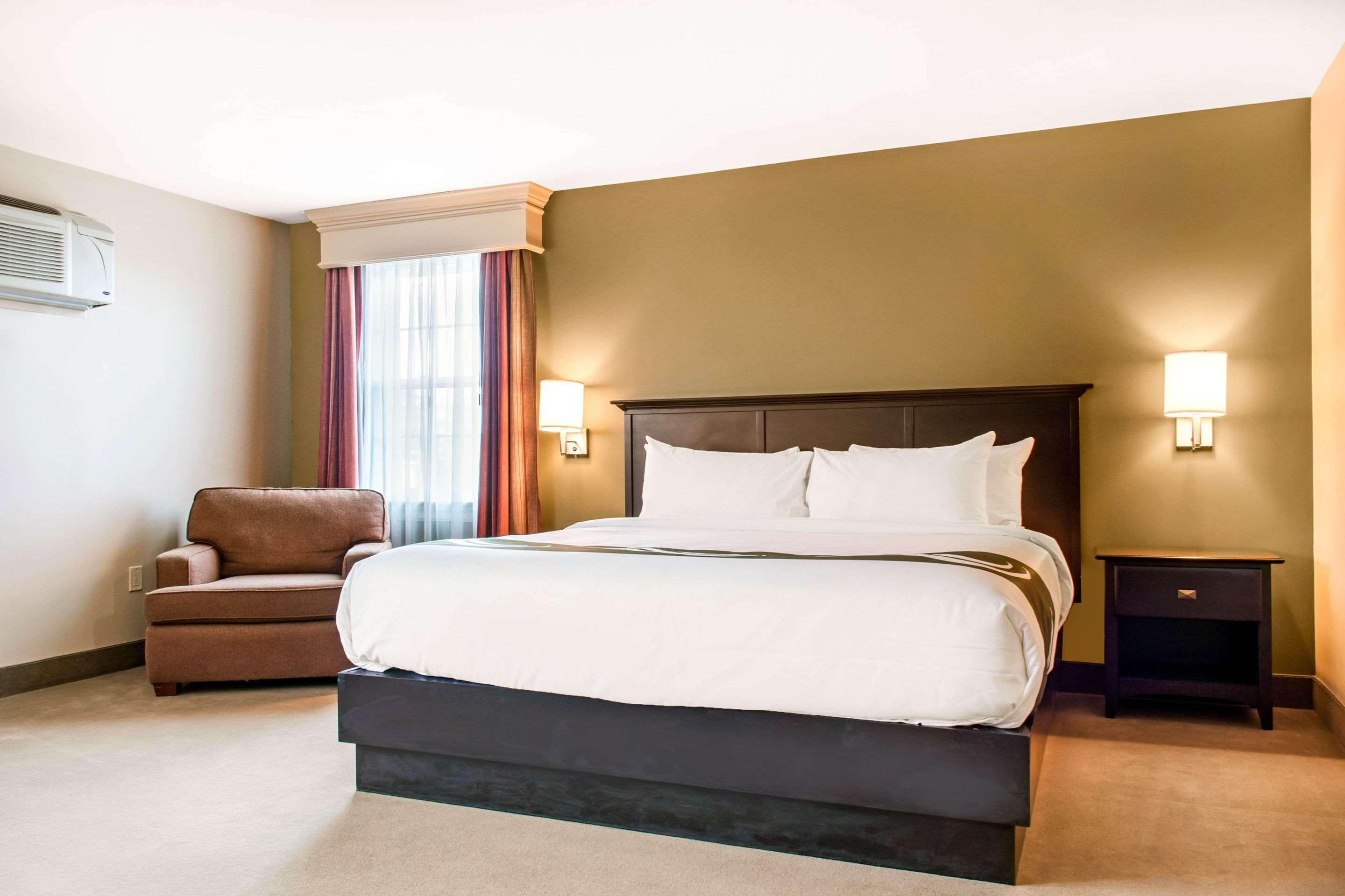 Quality Inn & Suites Quispamsis Rothesay Kültér fotó