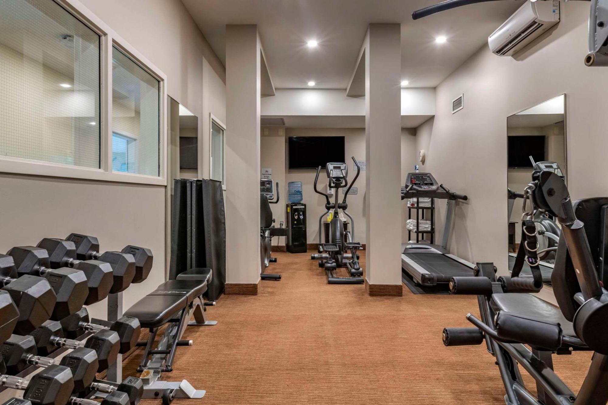 Quality Inn & Suites Quispamsis Rothesay Kültér fotó