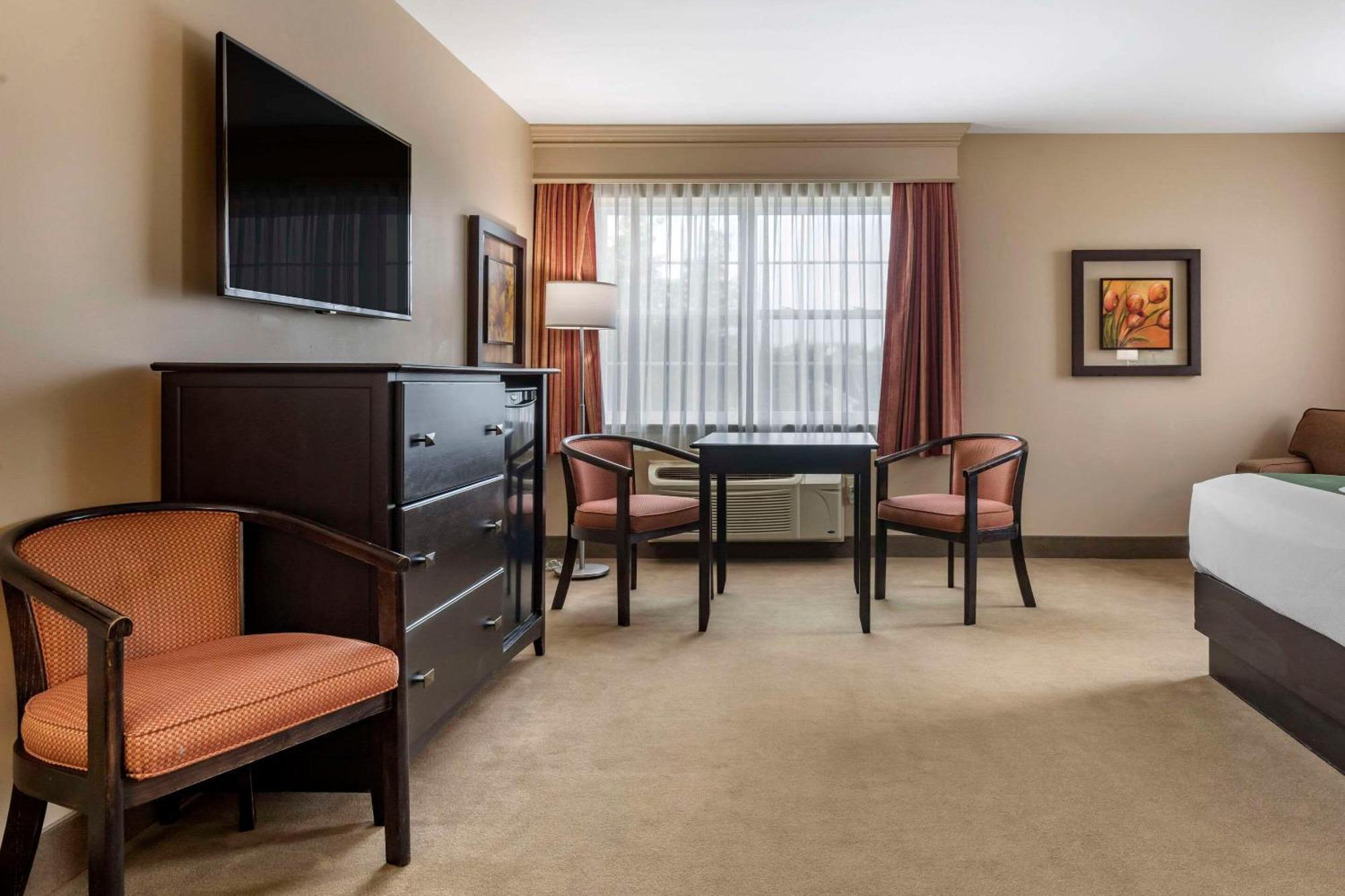 Quality Inn & Suites Quispamsis Rothesay Kültér fotó